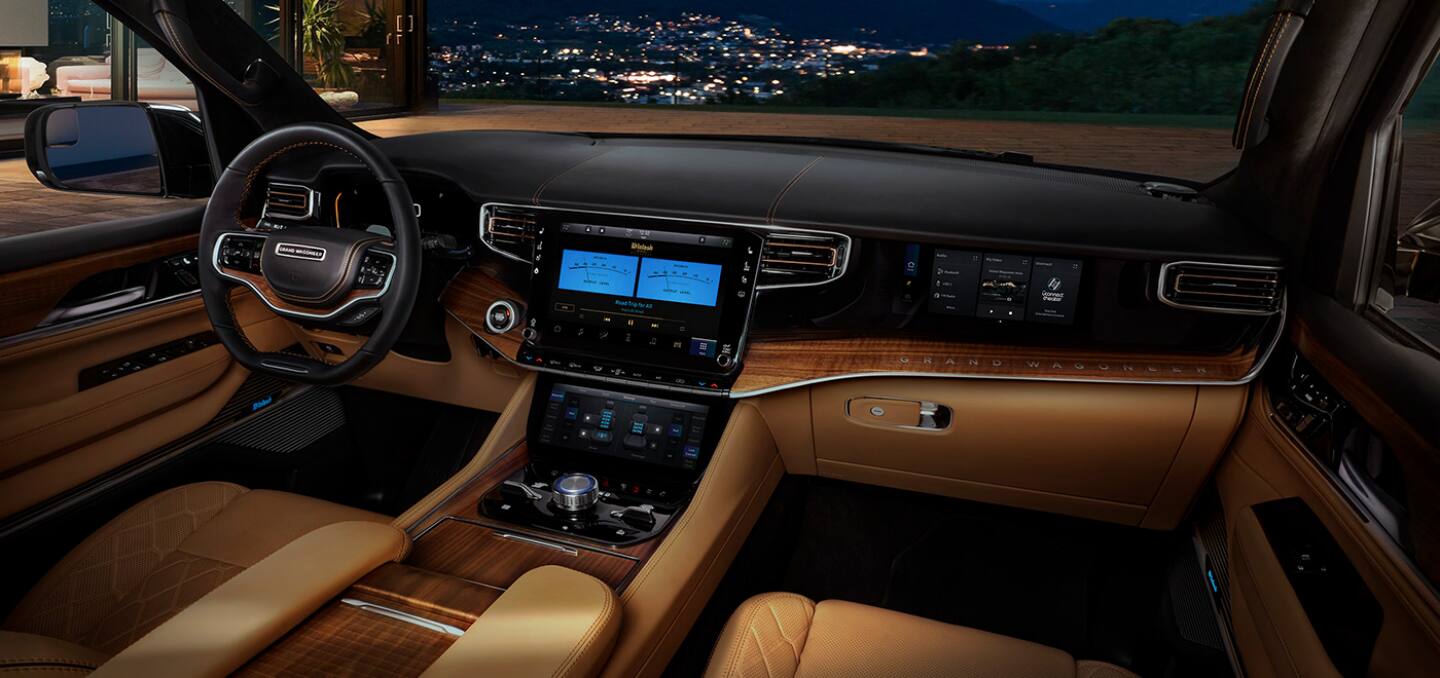 Arrive with the latest technology of the 2023 Jeep Grand Wagoneer from Columbia Chrysler Dodge Jeep Ram FIAT, your premier car dealer in Columbia, Tennessee.