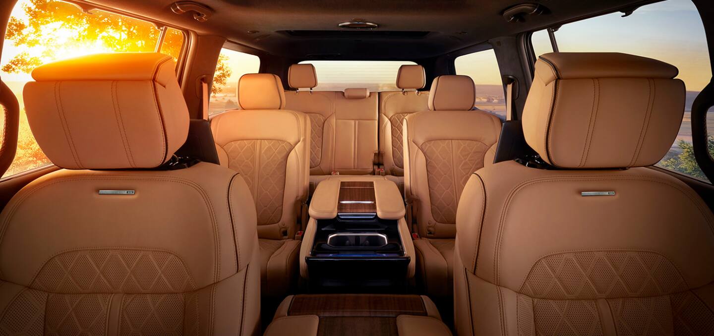 2023 Jeep Grand Wagoneer Columbia Chrysler Dodge Jeep Ram FIAT