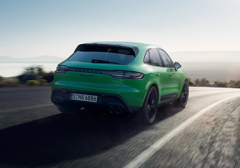 Porsche South Orlando offers the widest selection of Porsche models in the greater Orlando area. Check out the trim and features of the 2022 Porsche Macan at your local dealership today!