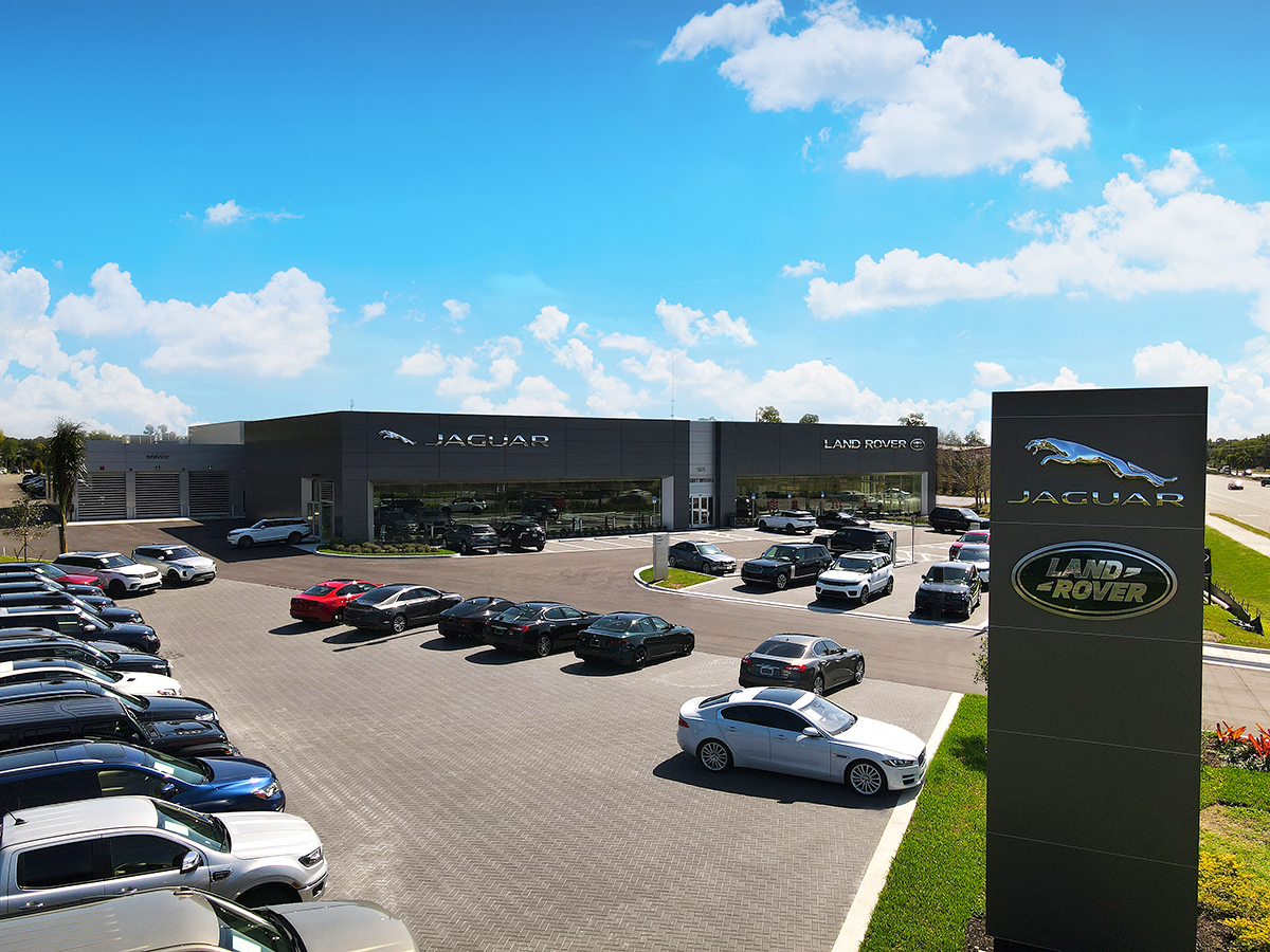  Jaguar of Fort Myers is your premier location for luxury and new Jaguars. We have an extensive inventory of new Jaguar and luxury used cars and various financial solutions that fit your lifestyle.