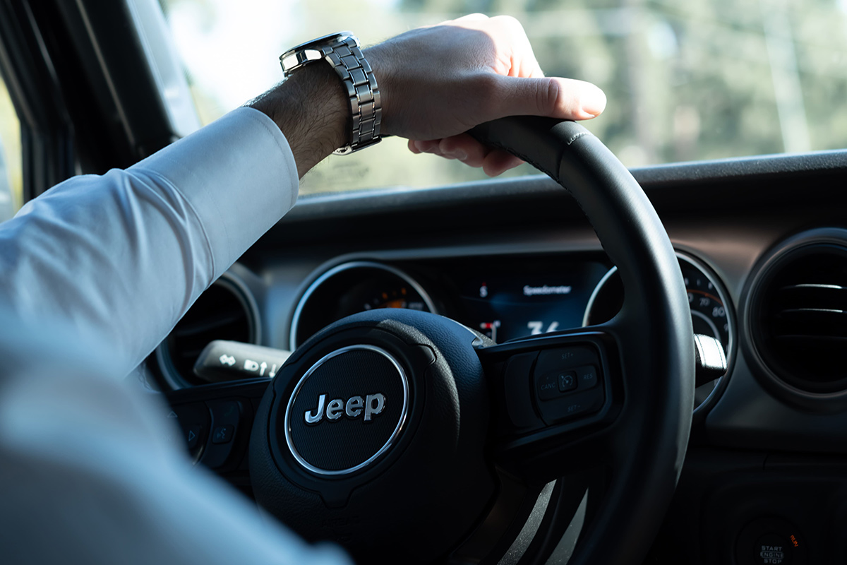 Louisville Chrysler Dodge Jeep Ram has a WAVE® program that provides vehicle protection with various warranty and service options.