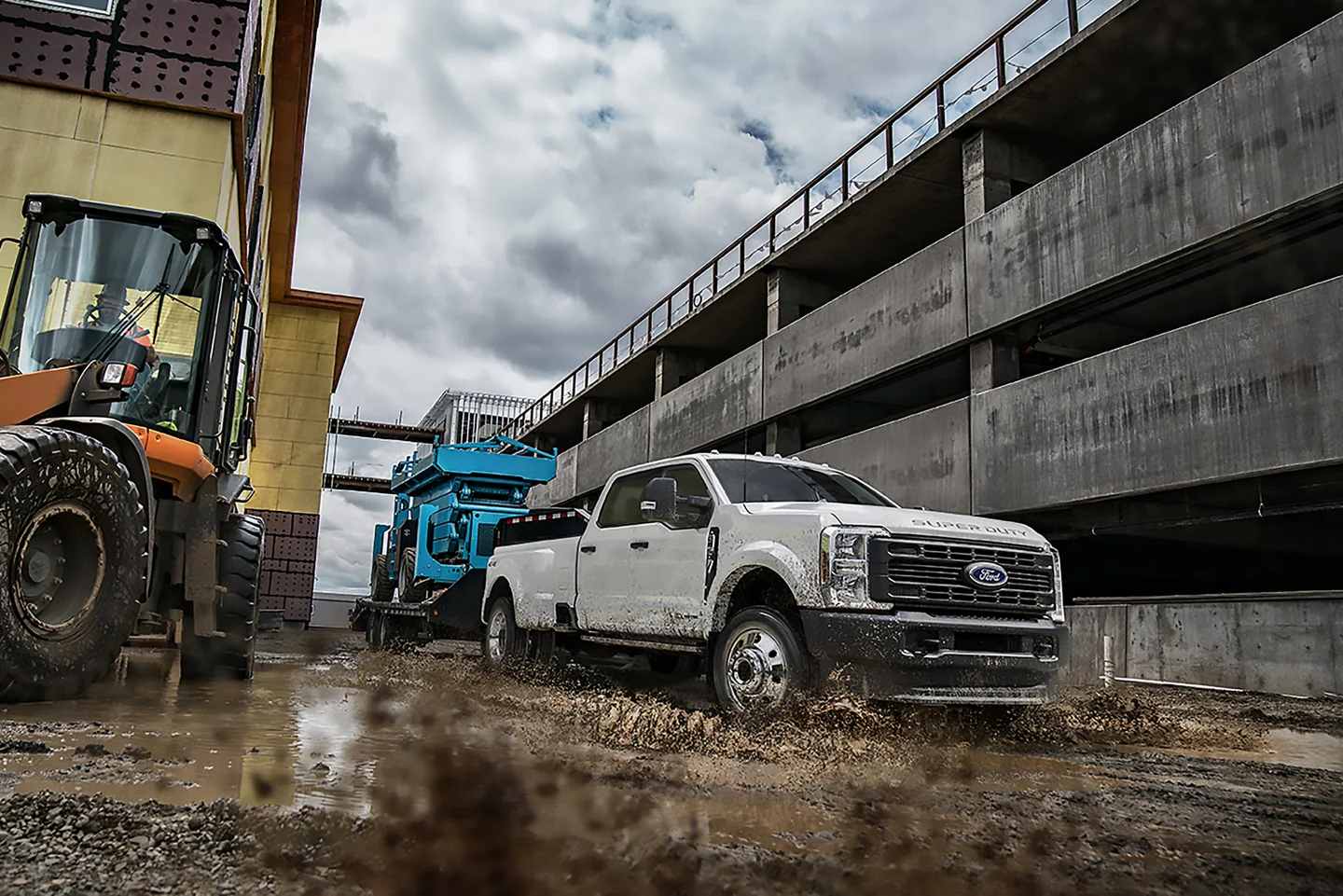 Explore the vast selection of Ford F-250 Super Duty at Ford of Franklin. From the revolutionary 2008 Ford F250 model to the newest Ford F 350 Super Duty model. Visit us today and experience the Ford of Franklin difference.