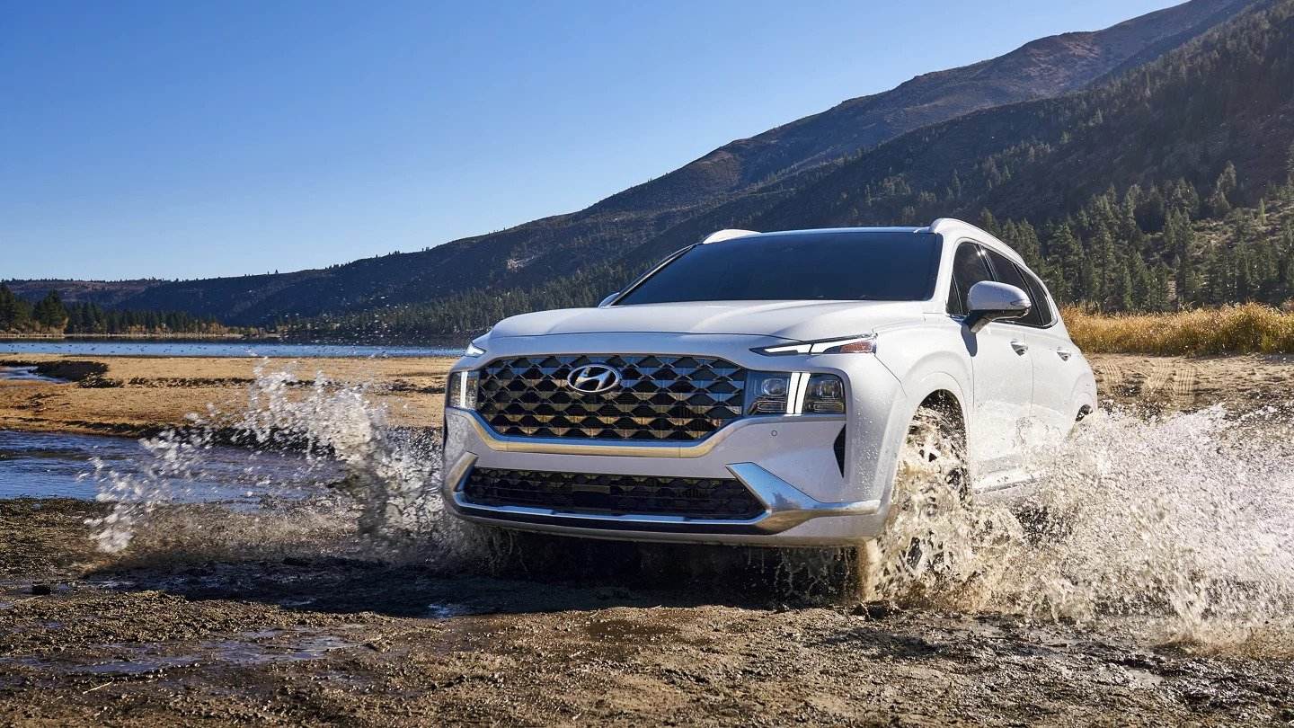 Discover unbeatable offers on new Hyundai SANTA FE models available for purchase or lease at Hyundai of Cookeville in Tennessee. We offer special pricing on select models for a reliable and quality SUV experience.