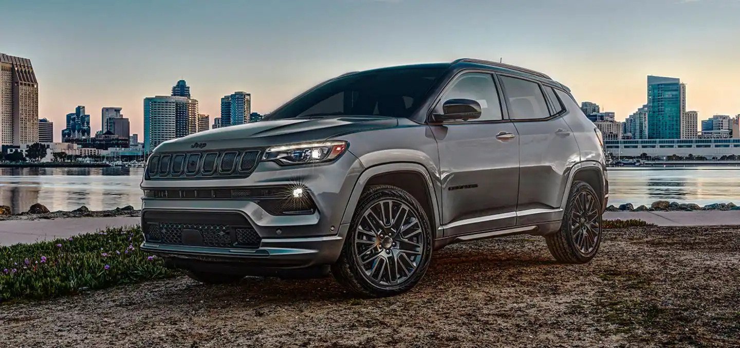 View and compare the 2020 Jeep Compass and 2022 Jeep Compass prices, review images, and get expert advice from your nearby Franklin CDJR dealer in Franklin, Tennessee.