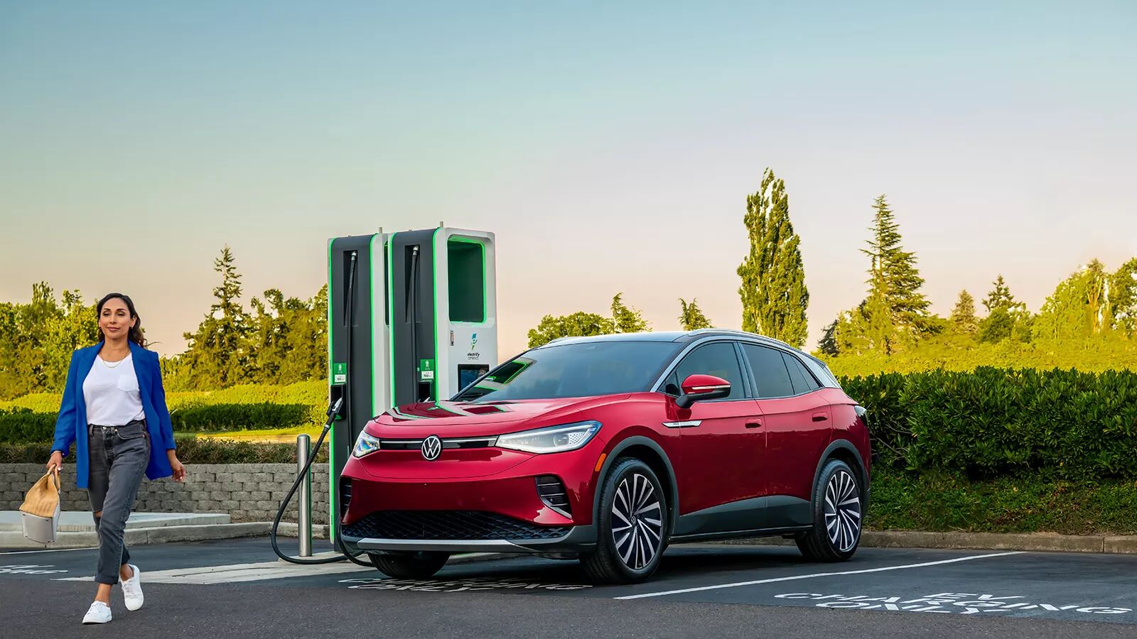 Electric shop vehicle offers