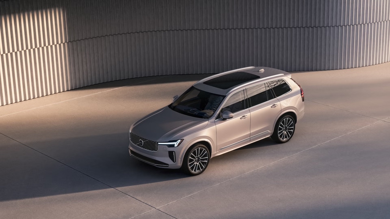 Volvo XC90 Vs the Competition