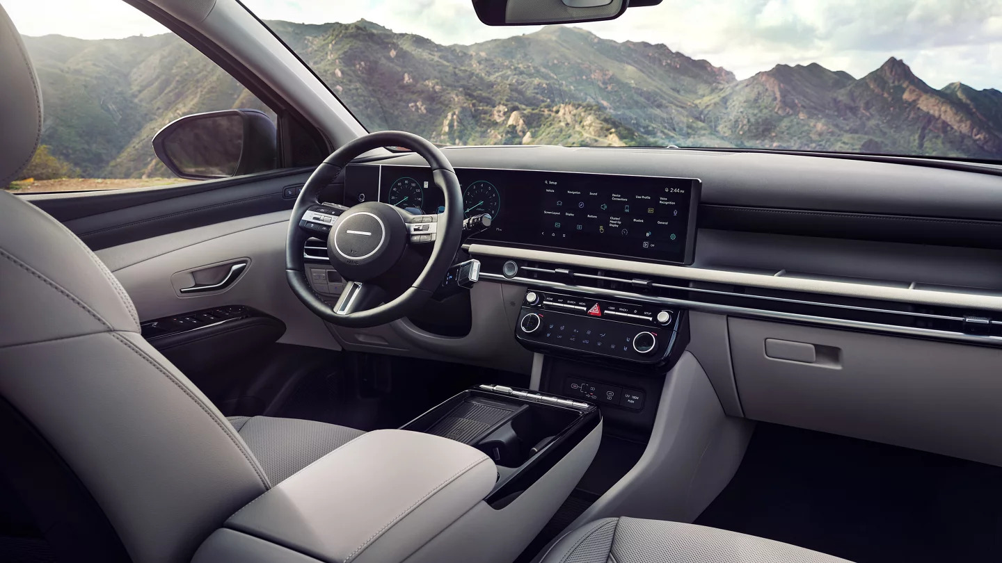 2025 Hyundai Tucson interior dashboard design, Tucson digital touchscreen SUV interior Fort Worth, Hyundai compact SUV technology package, Tucson cockpit layout and features Texas, new Tucson interior vs Sportage interior, family SUV comfort Hyundai Fort Worth, Hyundai Tucson display cluster DFW review