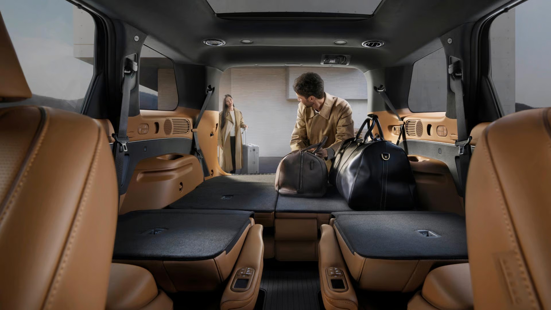 Open tailgate of a 2026 Hyundai Palisade being loaded, at AutoFair Hyundai of Manchester