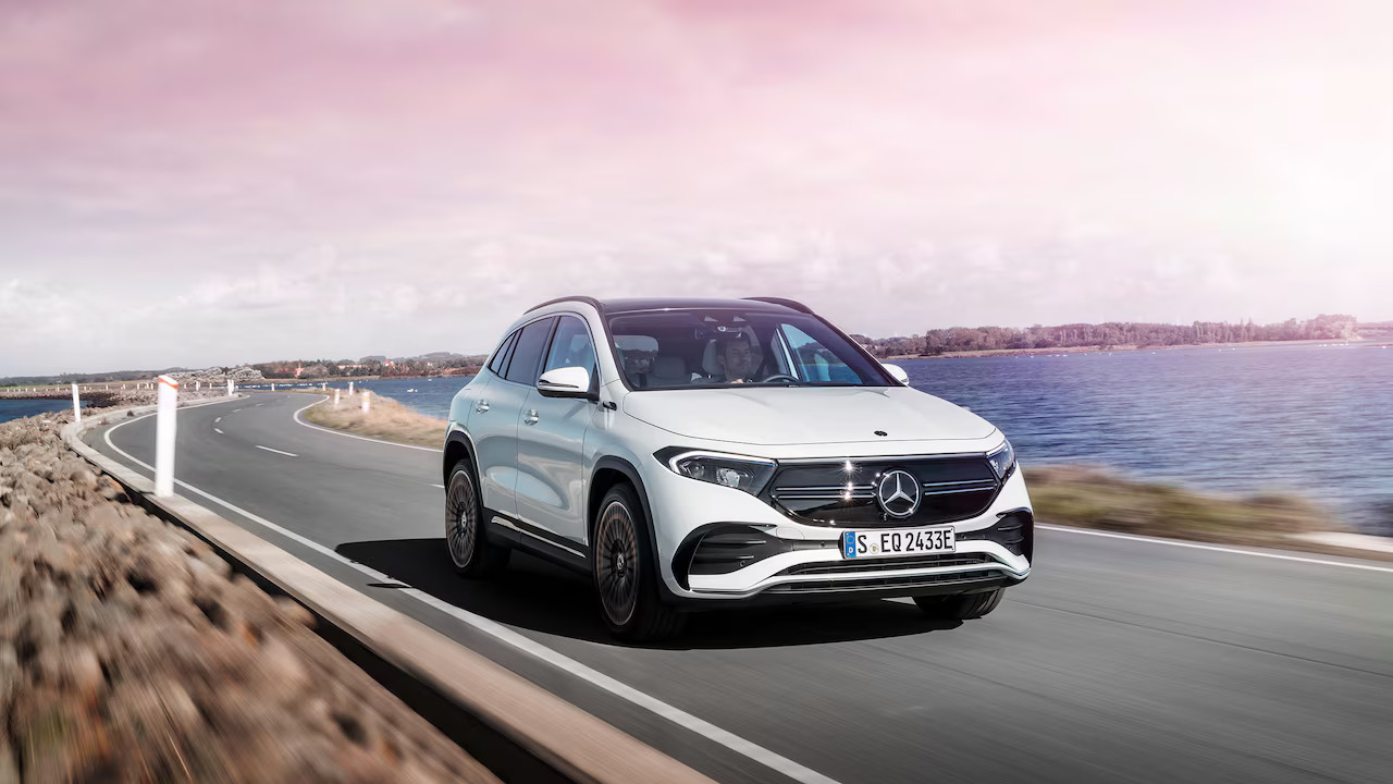 Mercedes plug-in, 2026 EQ models, Mercedes hybrid cars, U.S. luxury EVs, all-electric SUV, electric performance SUV, Mercedes tech upgrades, EQ charging speed, electric drivetrain Mercedes, electric vehicle goals, Mercedes interior tech, EV tax incentives, Mercedes zero emissions, electric car range, new EQ innovations