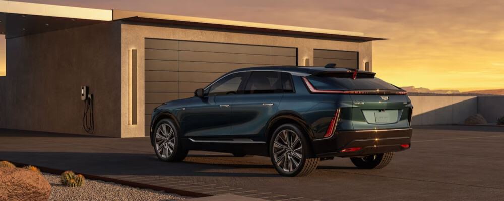 LYRIQ 33-inch display, Cadillac Super Cruise Gastonia, LYRIQ One-Pedal Driving, LYRIQ Regen on Demand, Dual Motor AWD LYRIQ, LYRIQ Snow/Ice Mode, Cadillac EV range commute, LYRIQ 19.2 kW charging, LYRIQ Google built-in, LYRIQ Adaptive Cruise Control, Ultium battery LYRIQ, LYRIQ wireless phone charging, LYRIQ AWD fall traction, 515 HP LYRIQ, LYRIQ Sport 1 technology.