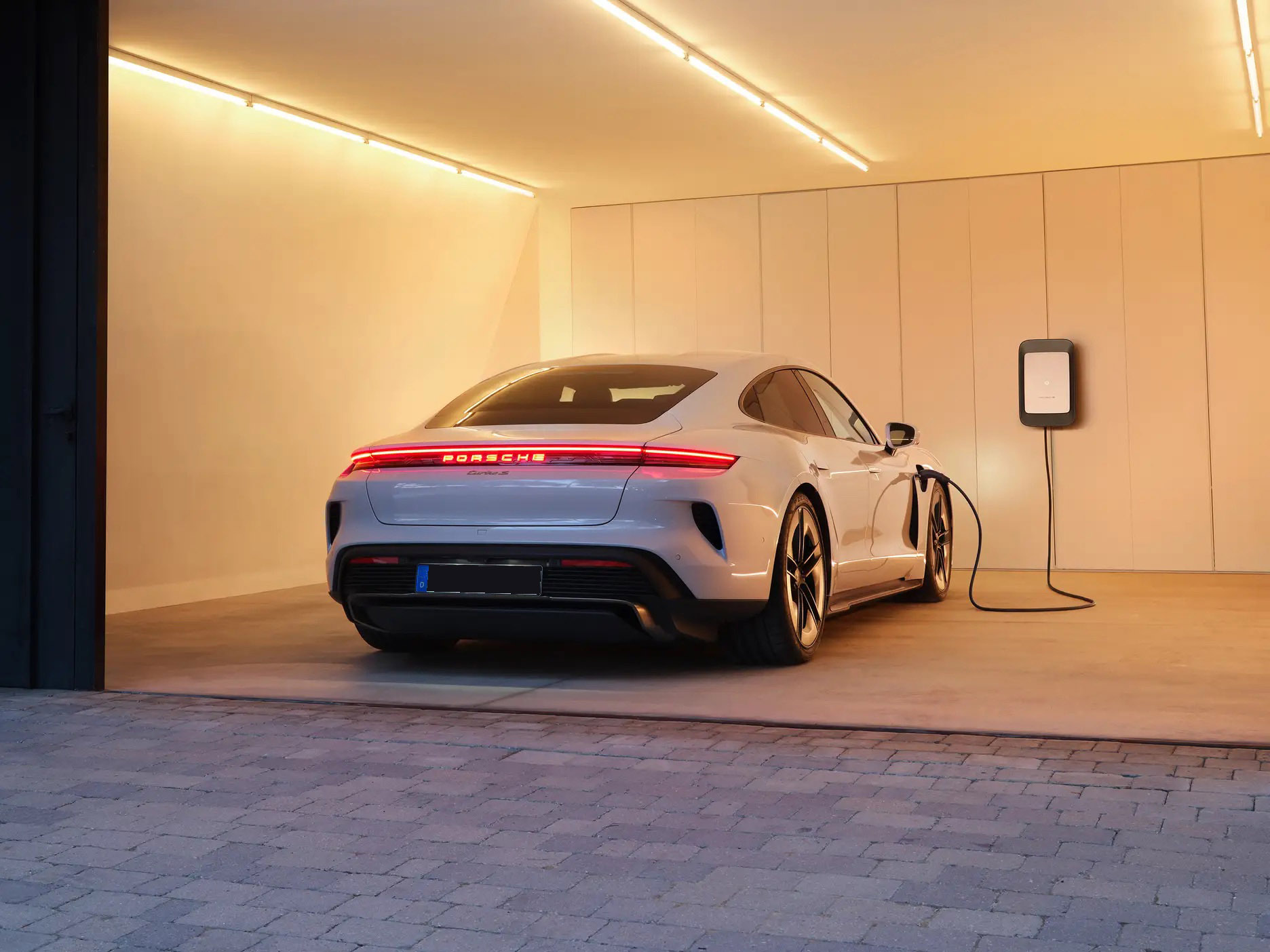 Experience Porsche luxury at home with Porsche Melbourne in Melbourne, FL – premium performance, comfort, and style wherever you are.