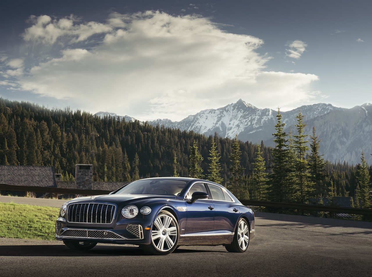 Bentley Flying Spur exterior design detail