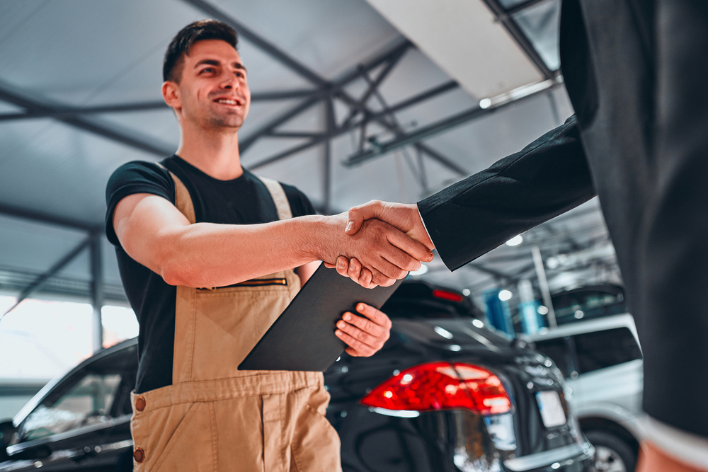 CDJR Franklin service center, Jeep Dodge Ram certified technician, Mopar service Franklin TN, trusted auto repair near Nashville, professional car maintenance Chrysler Jeep, Franklin TN mechanic customer trust