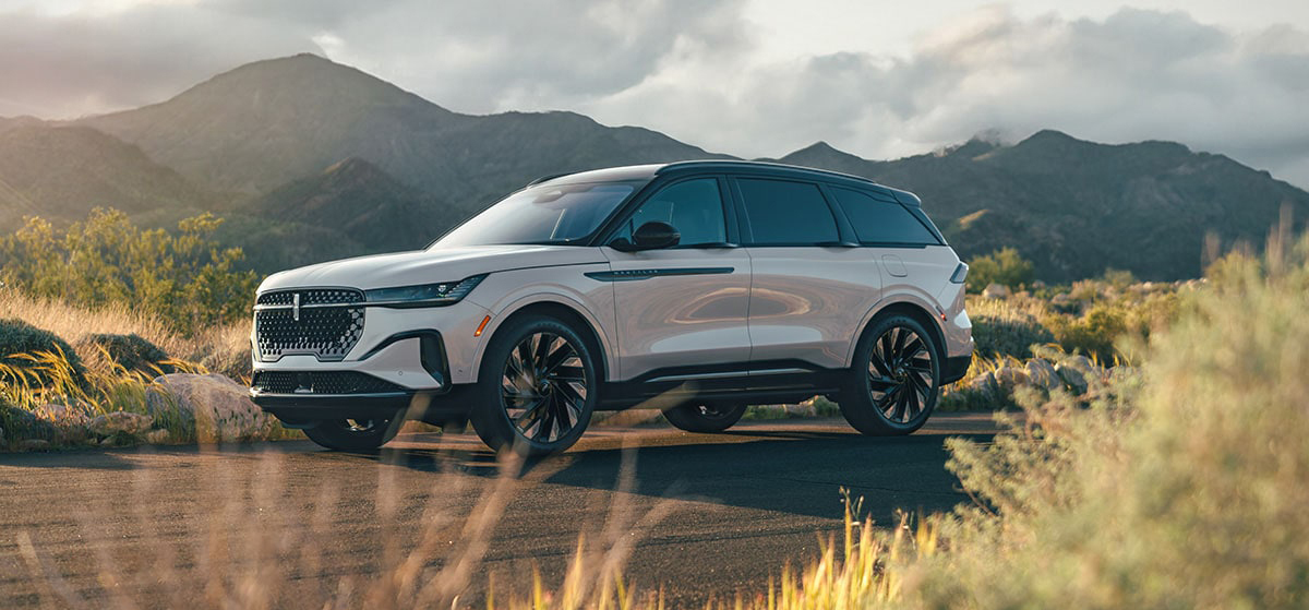 2025 Lincoln Nautilus driving in Daytona Beach FL, IIHS TOP SAFETY PICK+, luxury SUV, beach safety, Gary Yeomans Lincoln, family vehicle, crash test excellence, pedestrian protection, good-rated headlights, Florida coastal roads, Daytona Speedway, safe driving, luxury crossover, Nautilus technology, Daytona families, top safety award, Co-Pilot 360 Assist+, beachside security, child seat anchors, A1A cruising, coastal traffic, Daytona Boardwalk, premium design, Daytona dealership, MotorTrend Best Tech 2025, MotorWeek Driver’s Choice, reliable SUV, Daytona lifestyle, safety standards, beach drives, Florida highways, family adventures, Nautilus inventory, test drive Daytona, Lincoln innovation, secure journeys, Daytona traffic, luxury performance, top-rated SUV, coastal chaos, pedestrian safety, sophisticated style, Lincoln legacy, 2025 Nautilus features, Speedway events, highway visibility, family comfort, Daytona FL driving