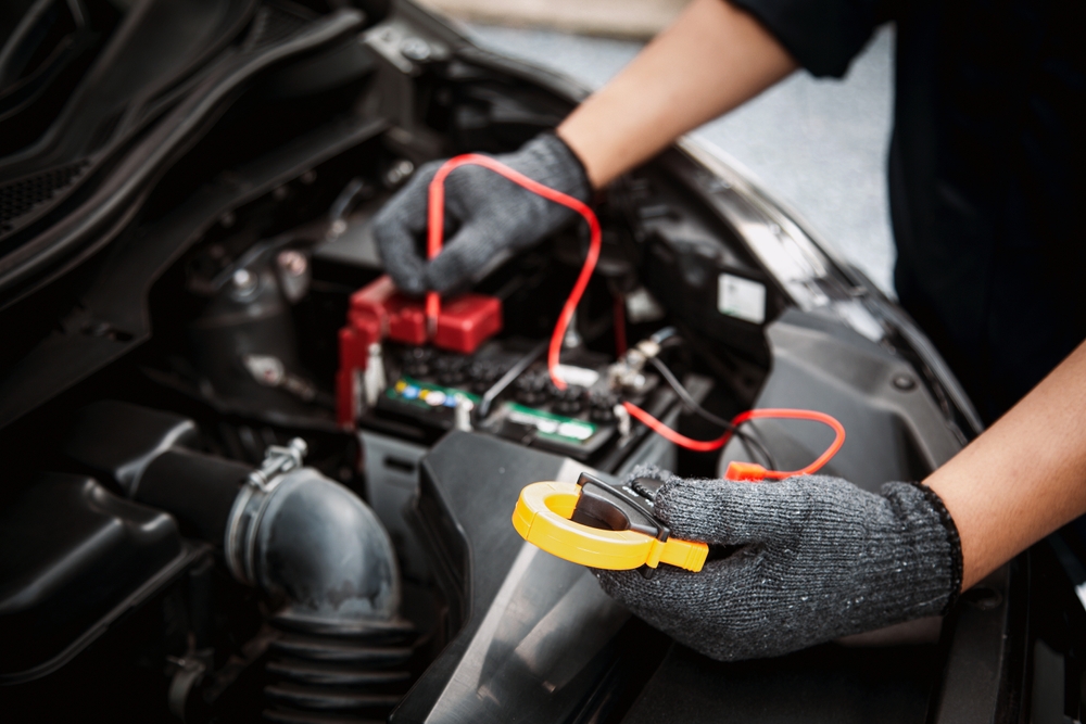 Mazda battery test Daytona Beach, heat-related battery failure prevention, Daytona Mazda Service electrical inspection, summer maintenance checklist, certified Mazda technician, quick battery replacement near Volusia County, SKYACTIV start reliability, schedule Mazda battery service