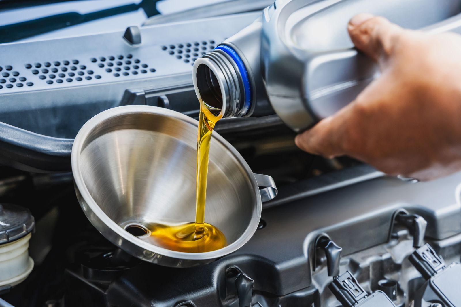 Hyundai oil change service at Lake Norman Hyundai in Cornelius, NC