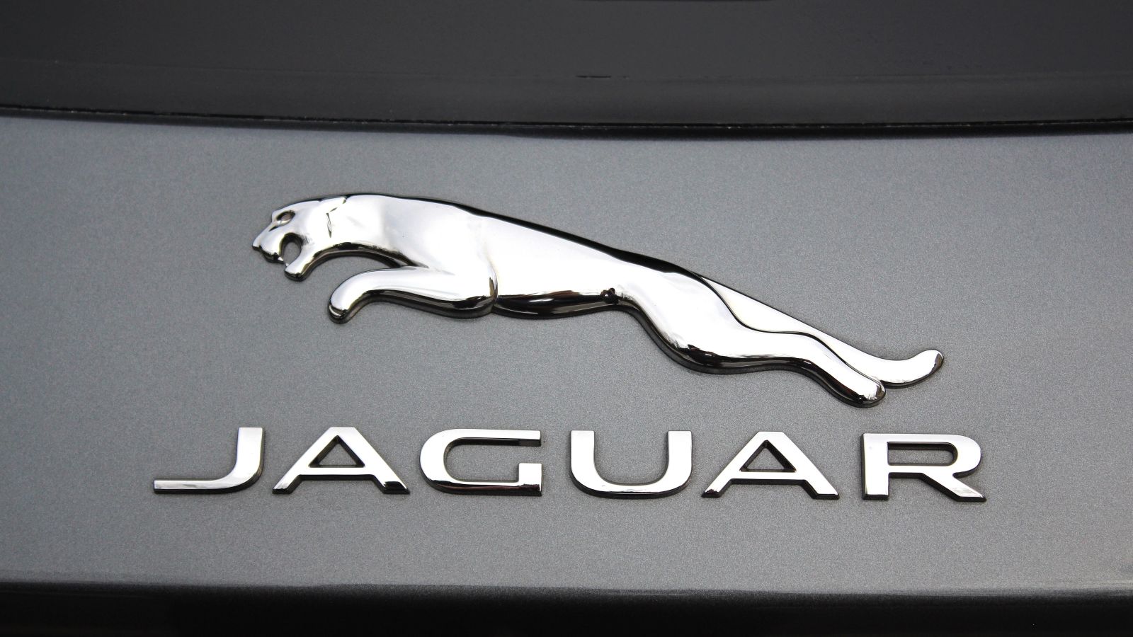 Jaguar South Orlando showroom and service center serving Central Florida Jaguar owners