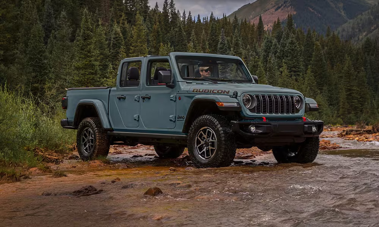 Jeep Gladiator on a trail.
