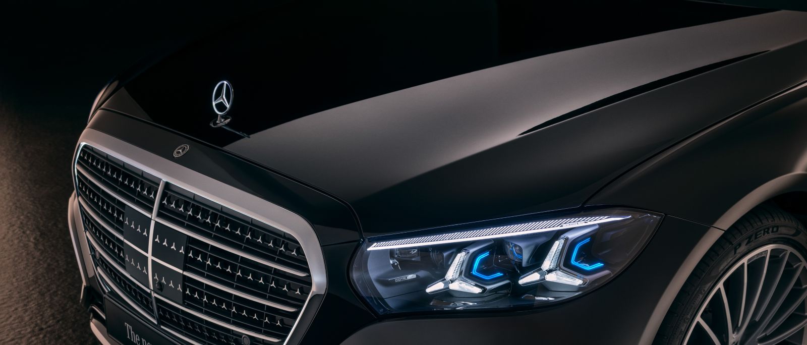 Mercedes-Benz of Melbourne on NASA Boulevard serving Brevard County