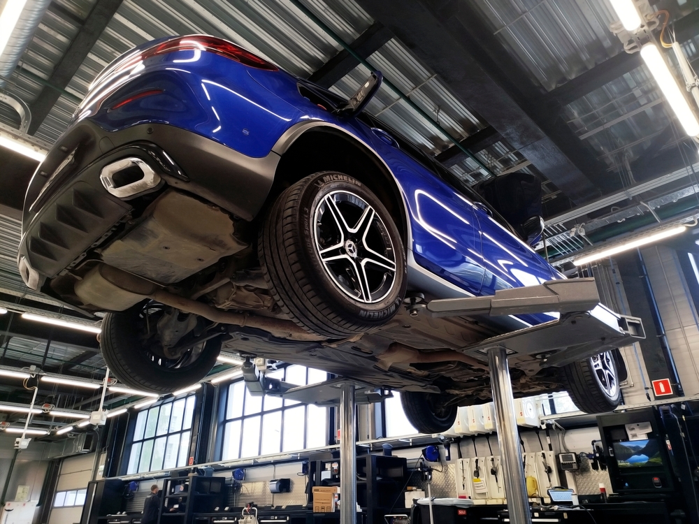 Mercedes-Benz maintenance, Westminster Service Center, advanced diagnostics, luxury vehicle service, expert Mercedes care, OEM parts, preventive maintenance