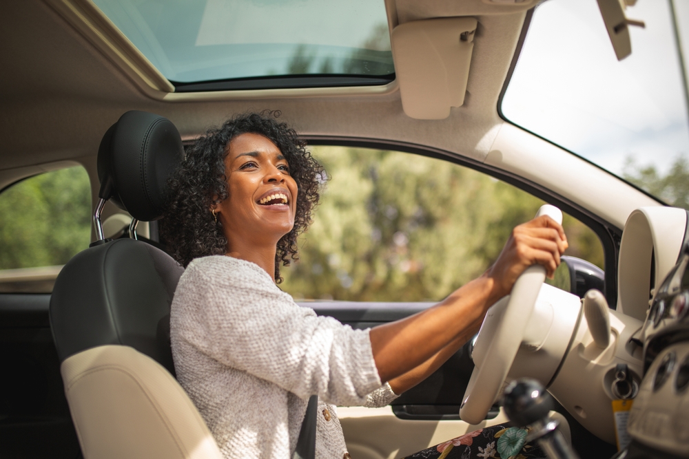 Naples Nissan cabin cooling, cold air vents Nissan Altima, Nissan cabin comfort Naples FL, AC vents blowing cold air, Nissan Rogue interior cooling, certified Nissan service center, fast car AC recharge, Gulf Coast heat relief