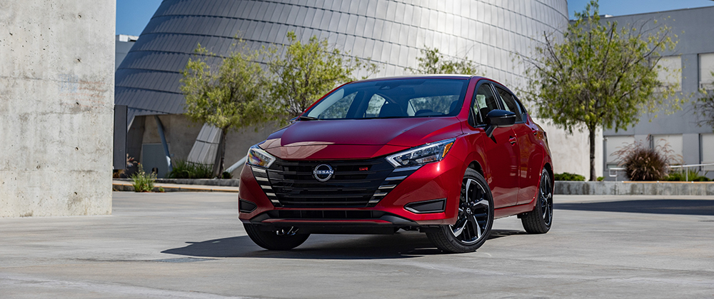 Daytona Nissan, 2025 Nissan Versa, innovative design, advanced transmission, superior gas mileage, trim options, affordable subcompact car, best subcompact car, fuel efficiency, modern styling, Daytona FL