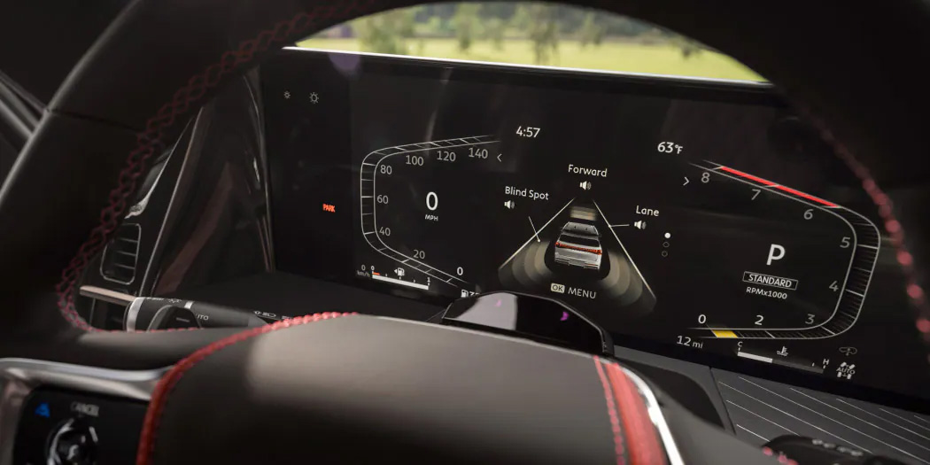 2025 INFINITI QX80 showcasing safety features for Orlando families